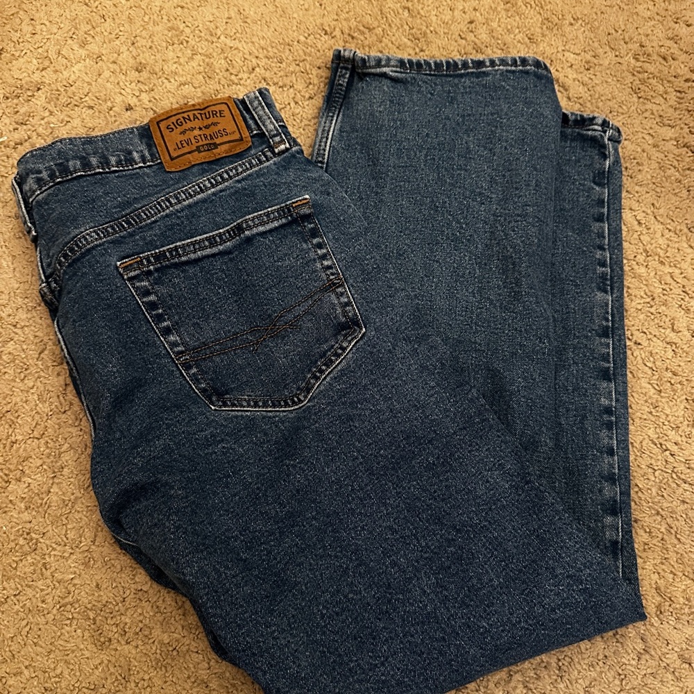 Signature by Levi Strauss Relaxed Blue Jeans